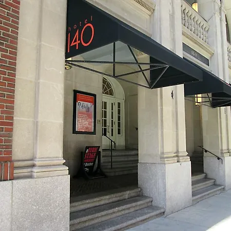 Hotel 140-3