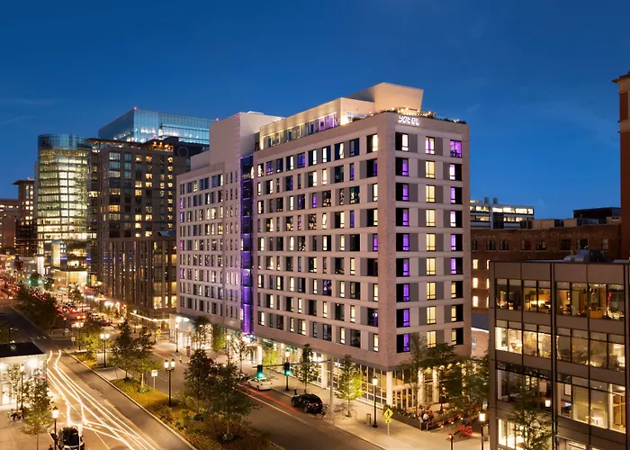 Jacuzzi hotel: Yotel Boston